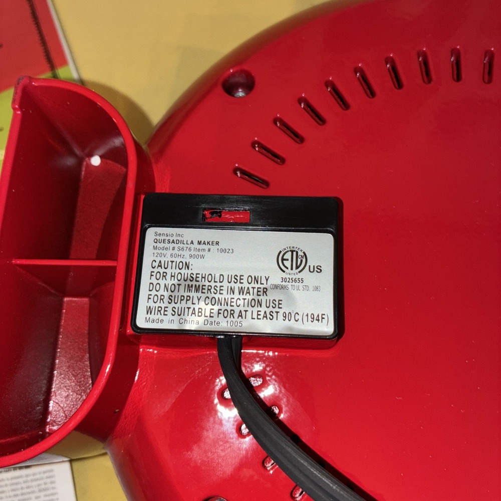 The El Paso Chile Company Quesadilla Maker S676 Red Pepper Design With No Box - Picture 8 of 9
